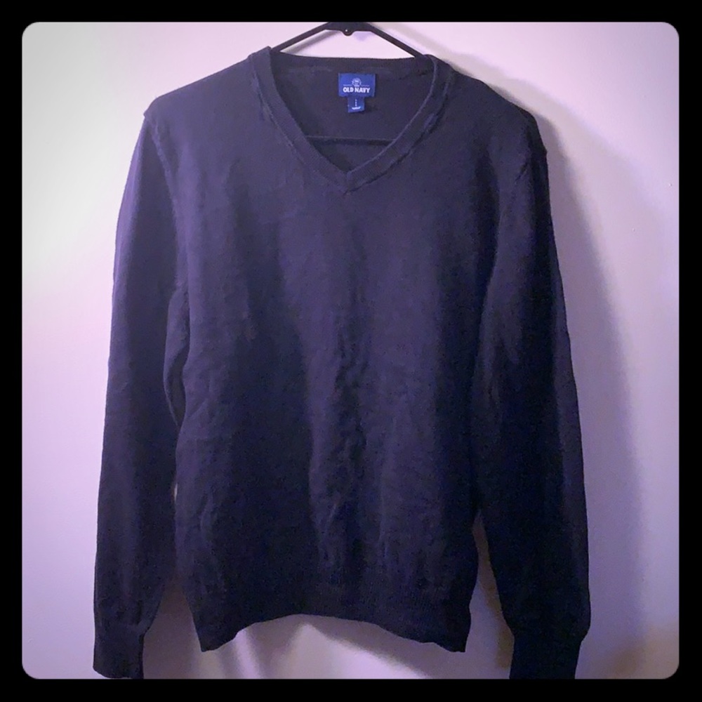 Old Navy black V neck sweater